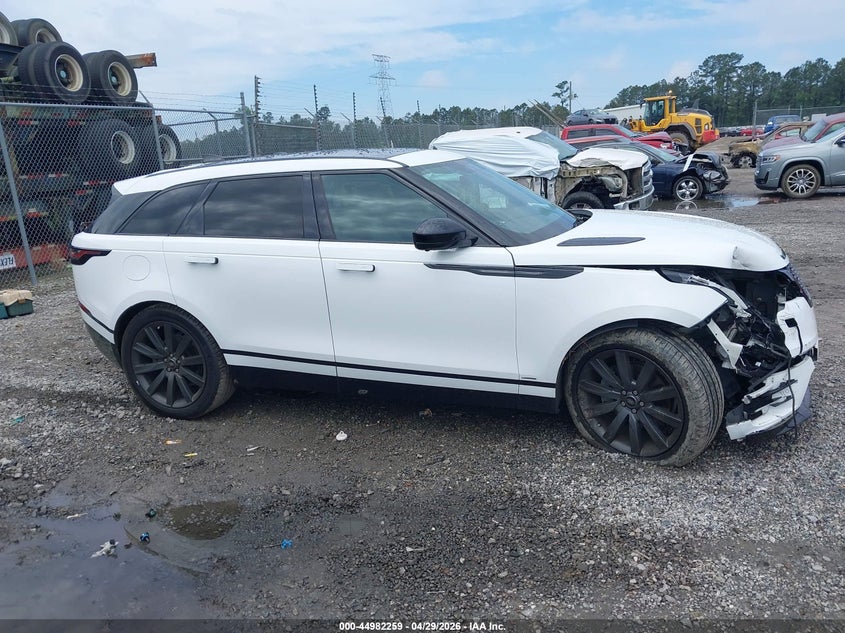 2018 Land Rover Range Rover Velar P380 First Edition/P380 Hse R-Dynamic VIN: SALYM2RV8JA739106 Lot: 44982259