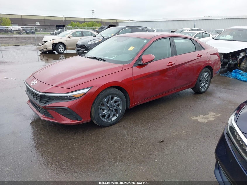 KMHLM4DG2RU786711 2024 Hyundai Elantra Sel photo 1