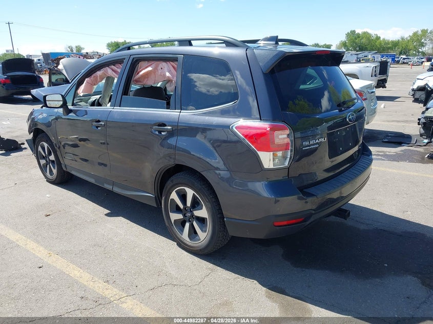 Vin: jf2sjajc0jh561212, lot: 45479711, subaru forester 2.5i limited 20183