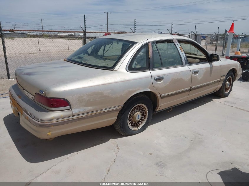 1993 Ford Crown Victoria Lx