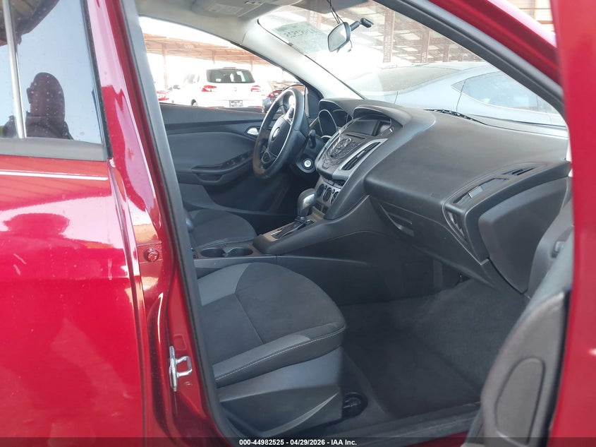 2013 FORD FOCUS auction photo 5
