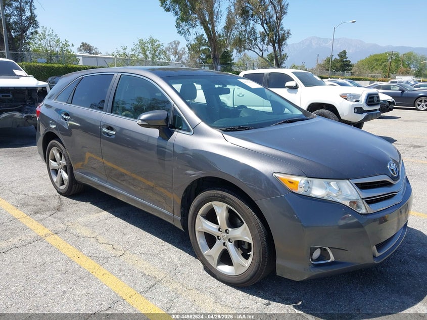 2015 TOYOTA VENZA XLE V6