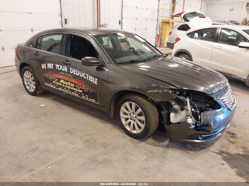 Vin: 1c3ccbbb7en186360, lot: 45480086, chrysler 200 touring 2014 img_1