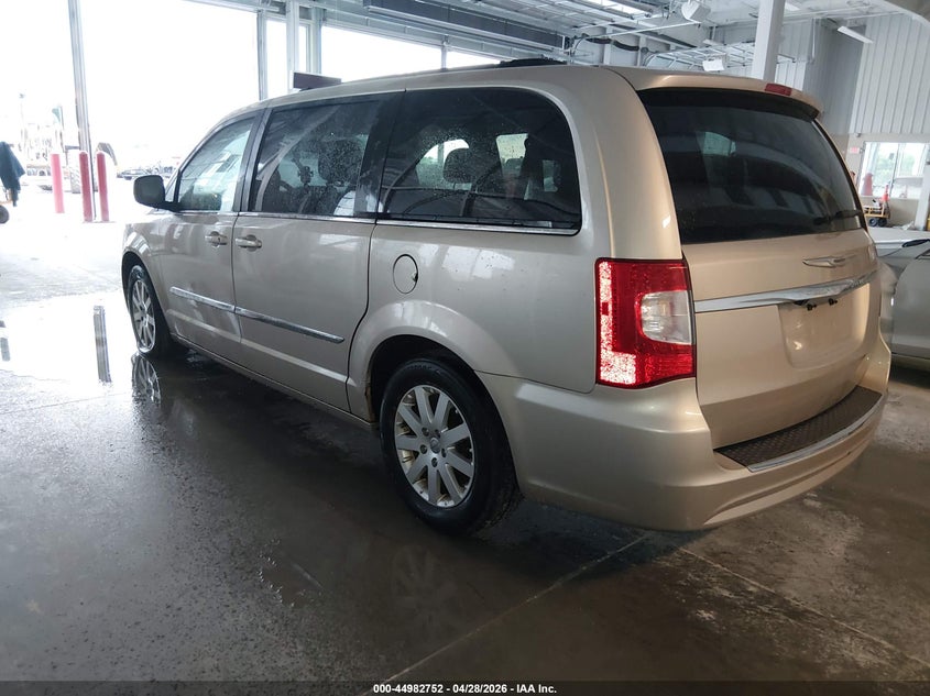Vin: 2c4rc1bg5cr237561, lot: 45480176, chrysler town & country touring 20123