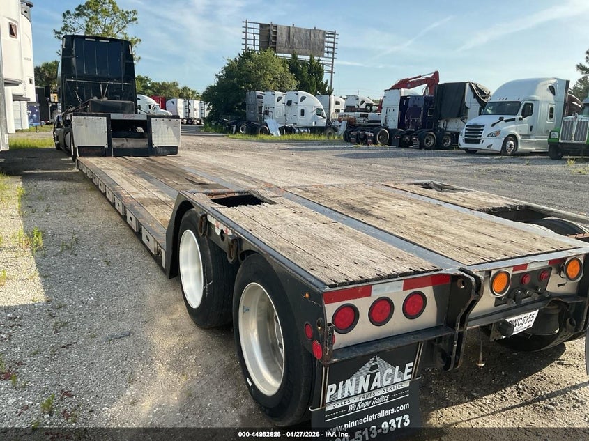 2016 Fontaine Trailer Co Detachable Gooseneck