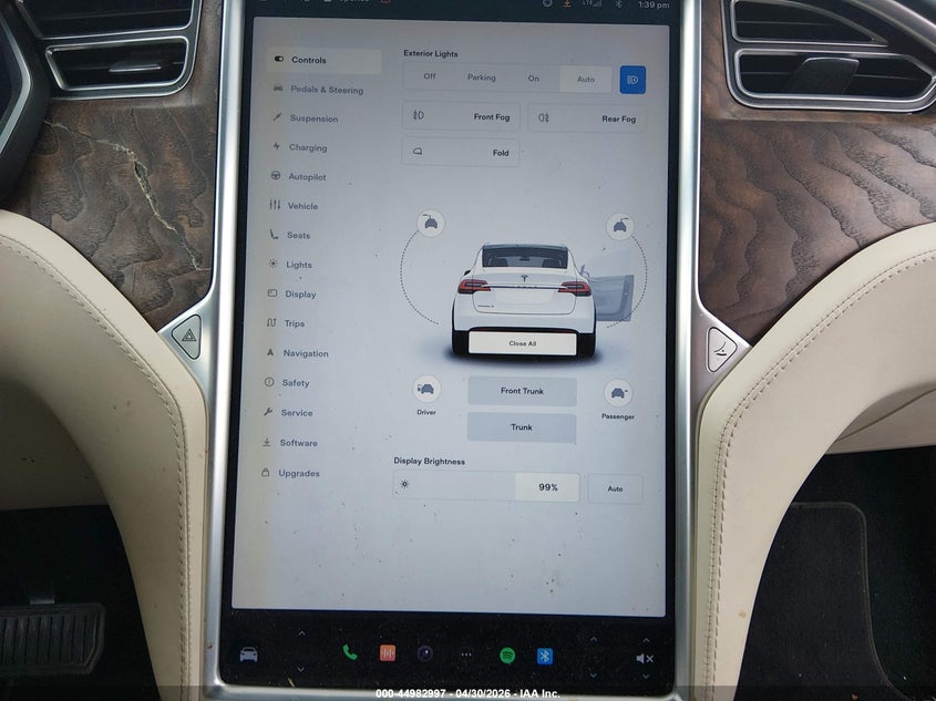 2017 Tesla Model X 100D/75D/90D VIN: 5YJXCBE27HF071169 Lot: 44982997