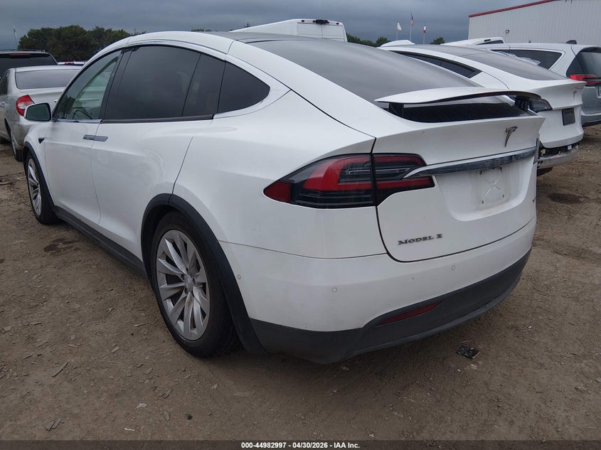 Vin: 5yjxcbe27hf071169, lot: 45480421, tesla model x 100d/75d/90d 20173