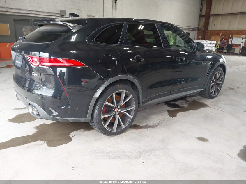 Vin: sadcz2eexla617377, lot: 45480617, jaguar f-pace svr p550 awd automatic 20204