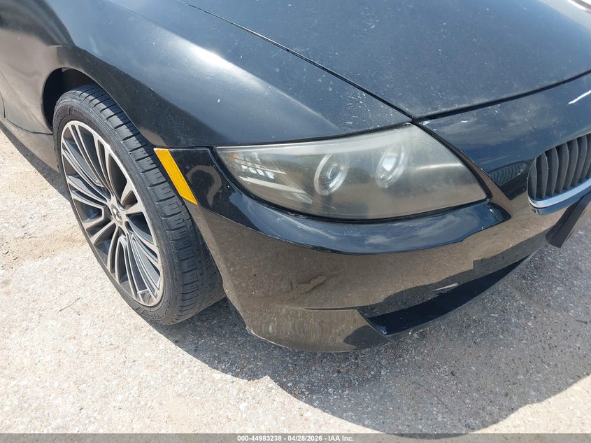 2006 BMW Z4 3.0Si VIN: 4USBU53526LX00945 Lot: 44983238
