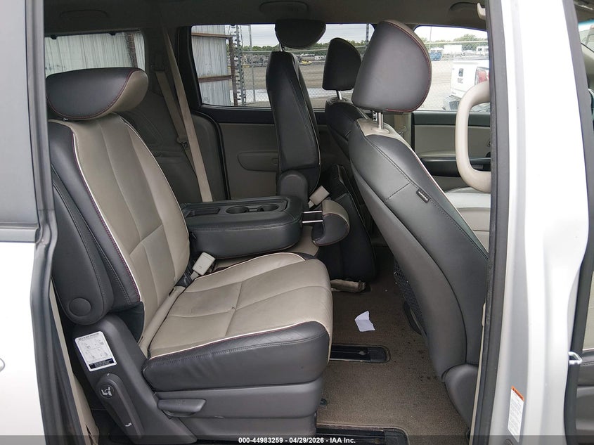 2018 Kia Sedona Lx VIN: KNDMB5C15J6349084 Lot: 44983259