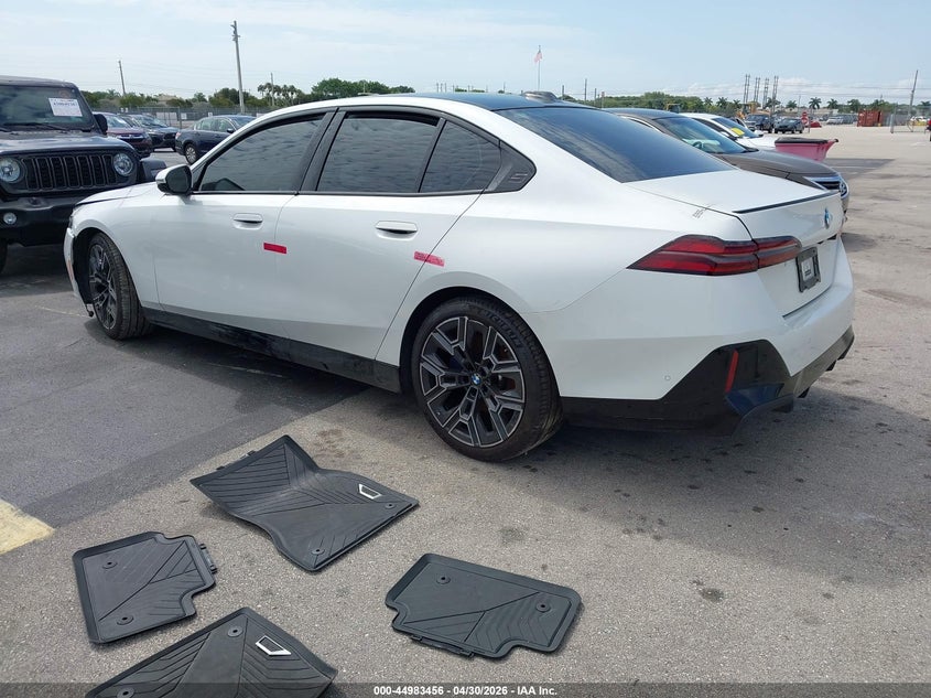 Vin: wba43fj00tcw66205, lot: 45480880, bmw 530i 20263