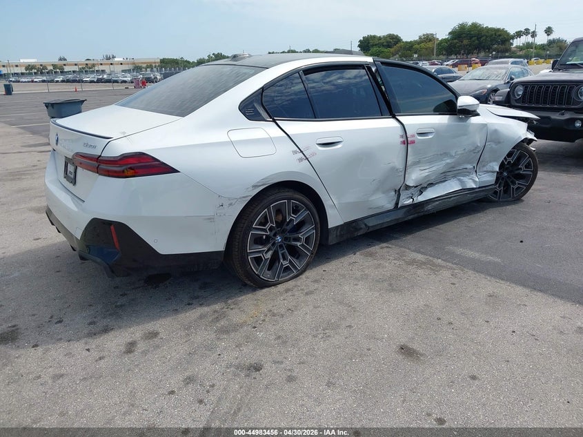 Vin: wba43fj00tcw66205, lot: 45480880, bmw 530i 20264