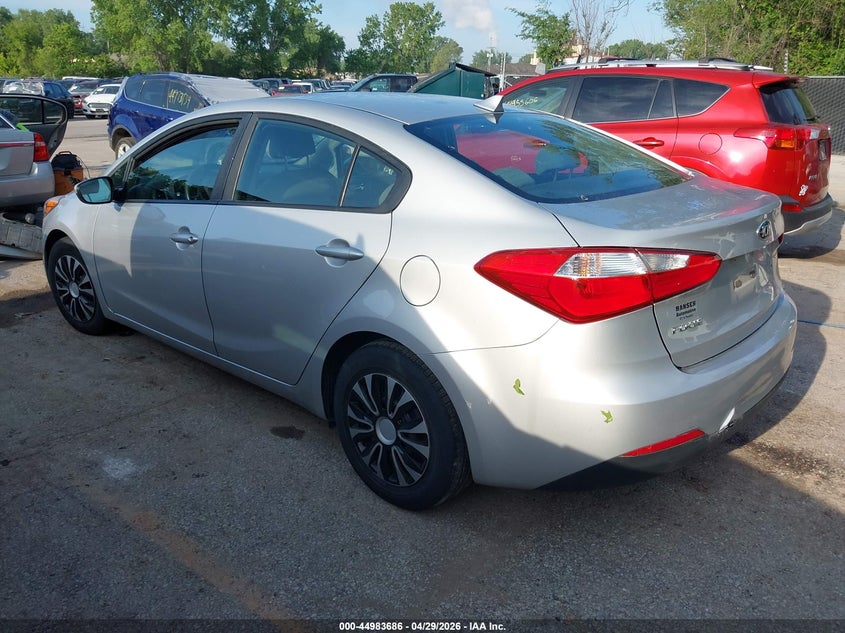 Vin: knafk4a63f5433240, lot: 45481110, kia forte lx 20153