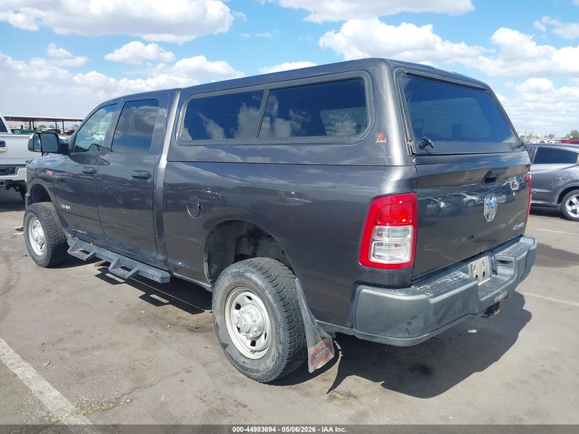 Vin: 3c6ur5cj0ng351350, lot: 45481118, ram 2500 tradesman  4x4 6'4 box 20223