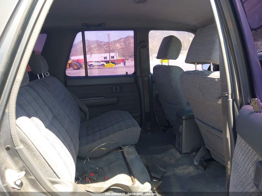 1994 Toyota 4Runner Vn29 Sr5 VIN: JT3VN29V2R0022147 Lot: 44983828