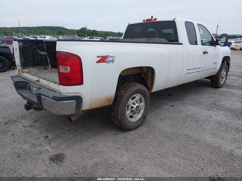 AtlanticExpress - Chevrolet Silverado 2500