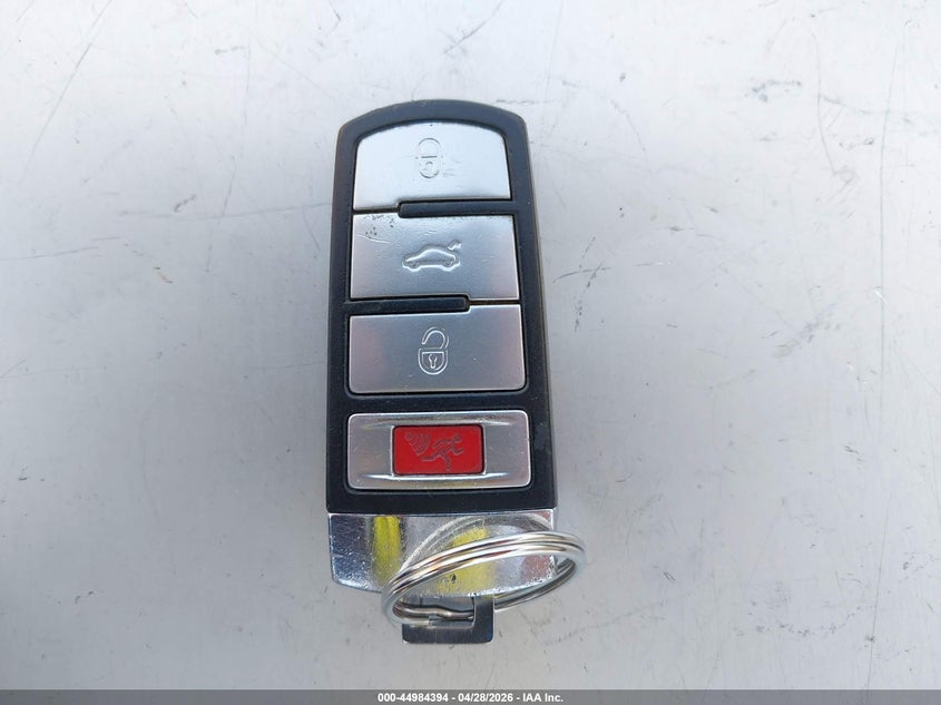 2007 Volkswagen Passat 2.0T VIN: WVWLK73C47E008542 Lot: 44984394