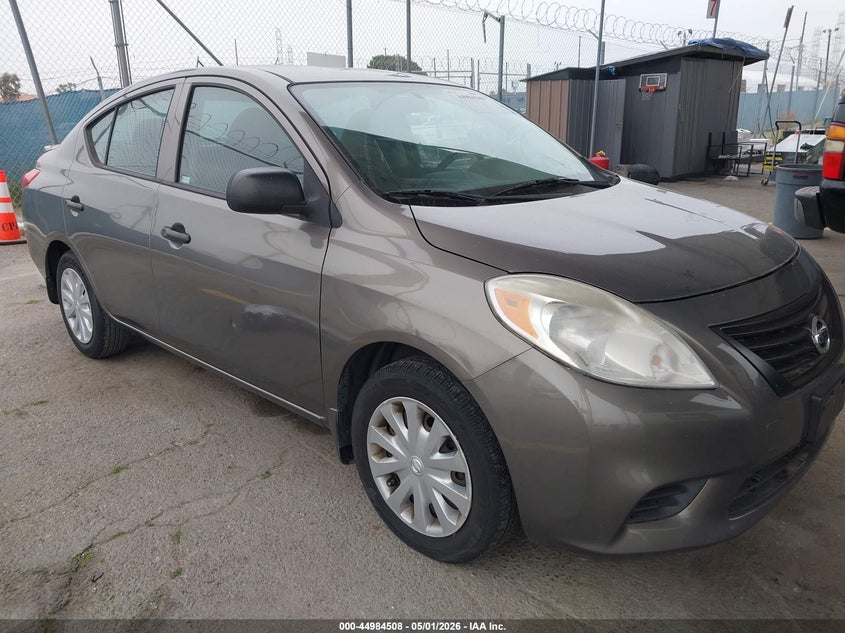 2014 NISSAN VERSA 1.6 S+