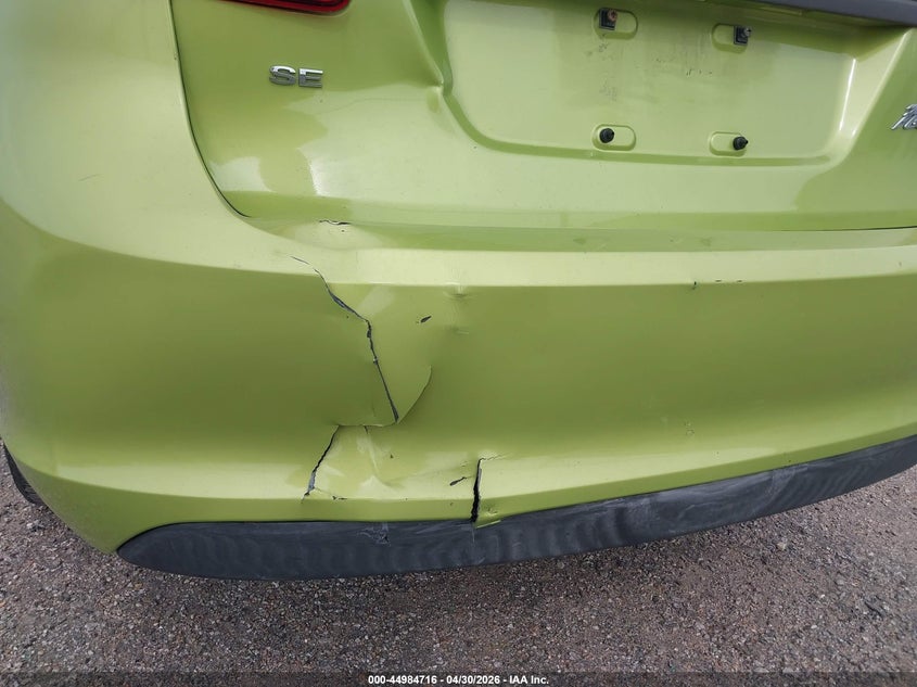 2012 Ford Fiesta 1.6 Se green Lot 111044984716 Vin 3FADP4BJ1CM218885