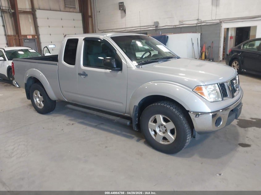 2008 NISSAN FRONTIER SE