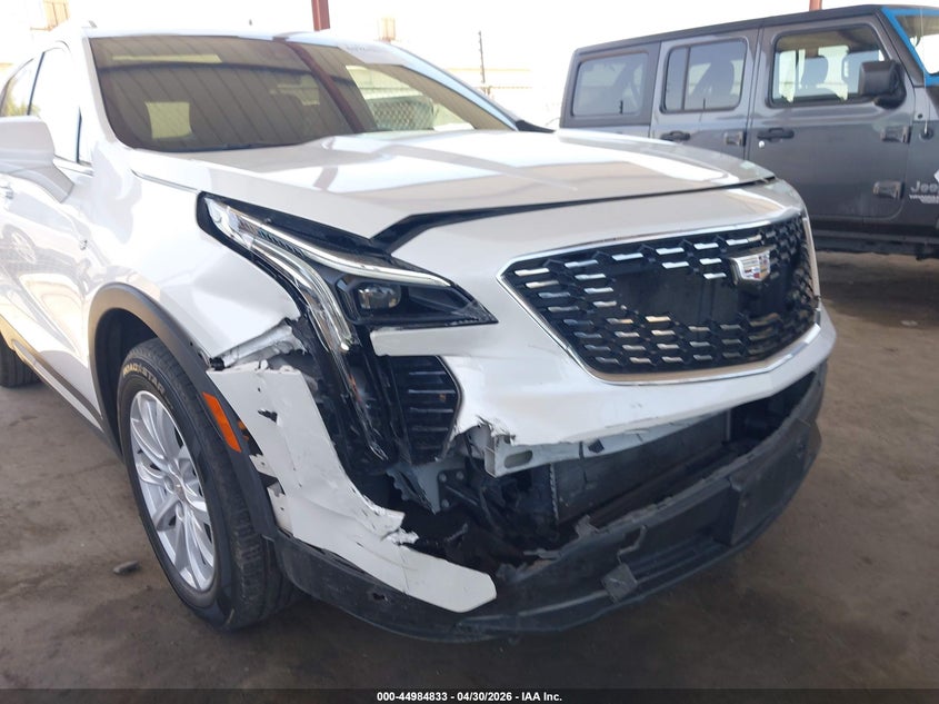 2022 Cadillac Xt4 Fwd Luxury VIN: 1GYAZAR49NF132968 Lot: 44984833