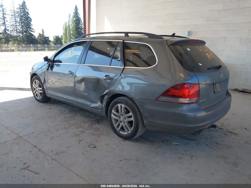 2011 Volkswagen Jetta 2.0 Sportwagen 2.0L Tdi grey Lot 111044984856 Vin 3VWML7AJ1BM648517