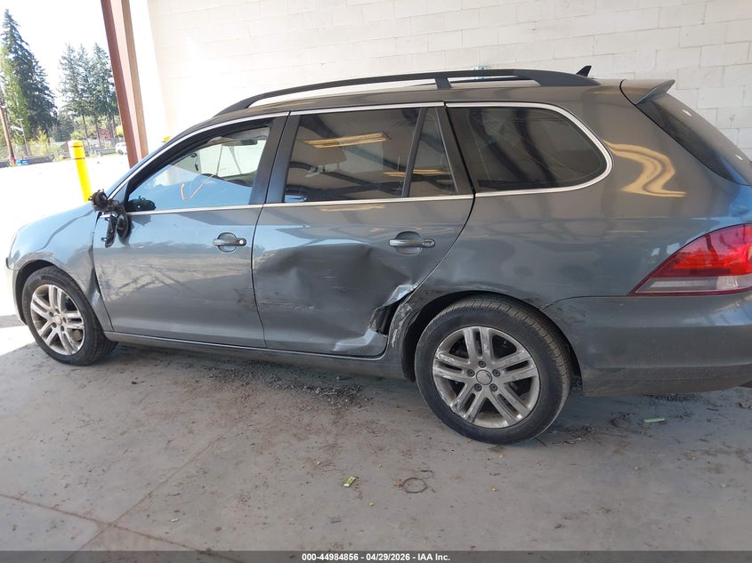 2011 Volkswagen Jetta 2.0 Sportwagen 2.0L Tdi grey Lot 111044984856 Vin 3VWML7AJ1BM648517