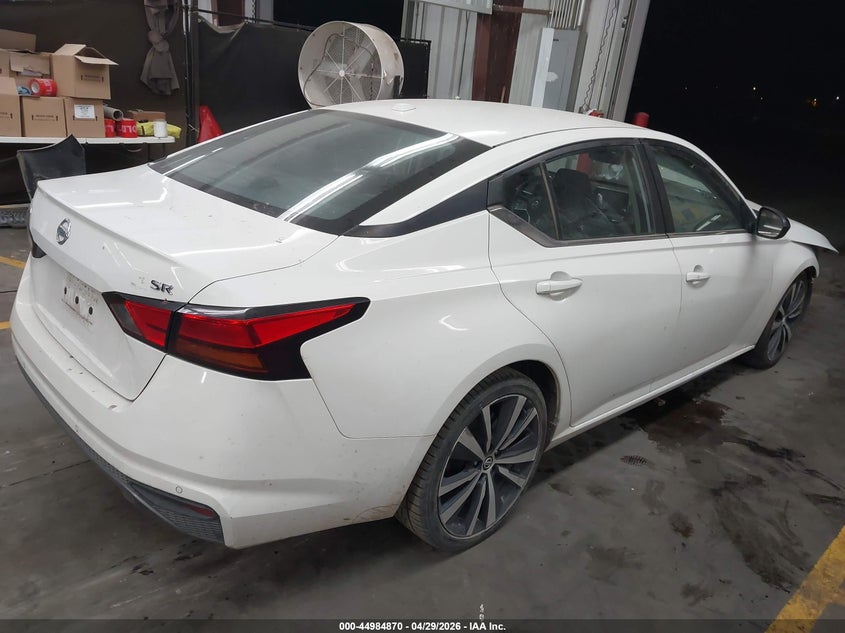 2021 NISSAN ALTIMA auction photo 4