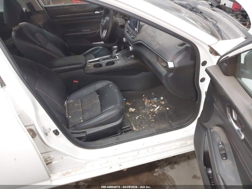 2021 NISSAN ALTIMA auction photo 5
