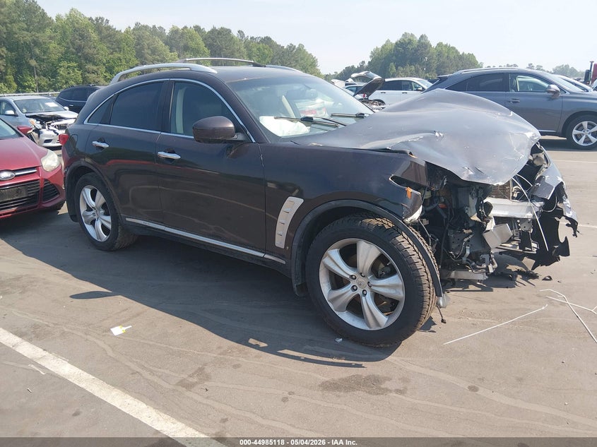 2010 INFINITI FX35