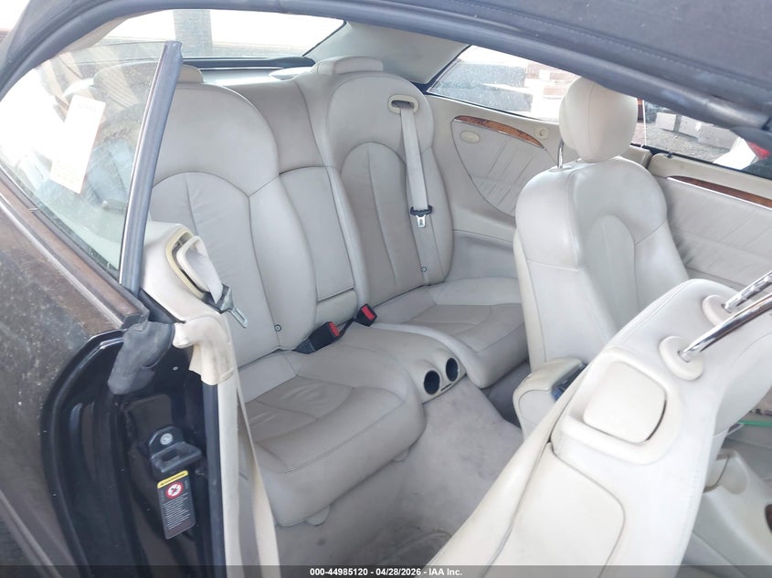 2006 Mercedes-Benz Clk 500 VIN: WDBTK75G16T055892 Lot: 44985120
