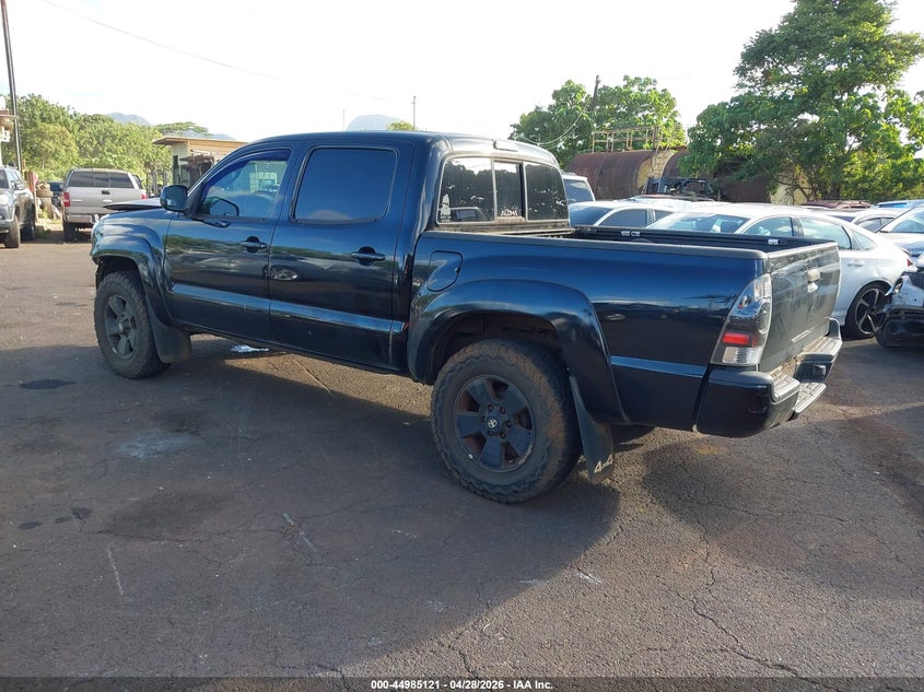 2011 TOYOTA TACOMA auction photo 3