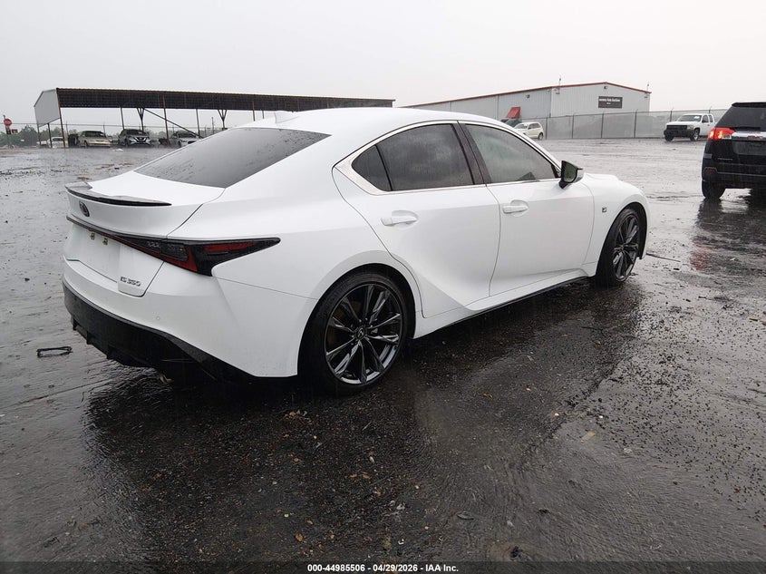 Vin: jthgz1b20n5054349, lot: 45482947, lexus is 350 f sport 20224