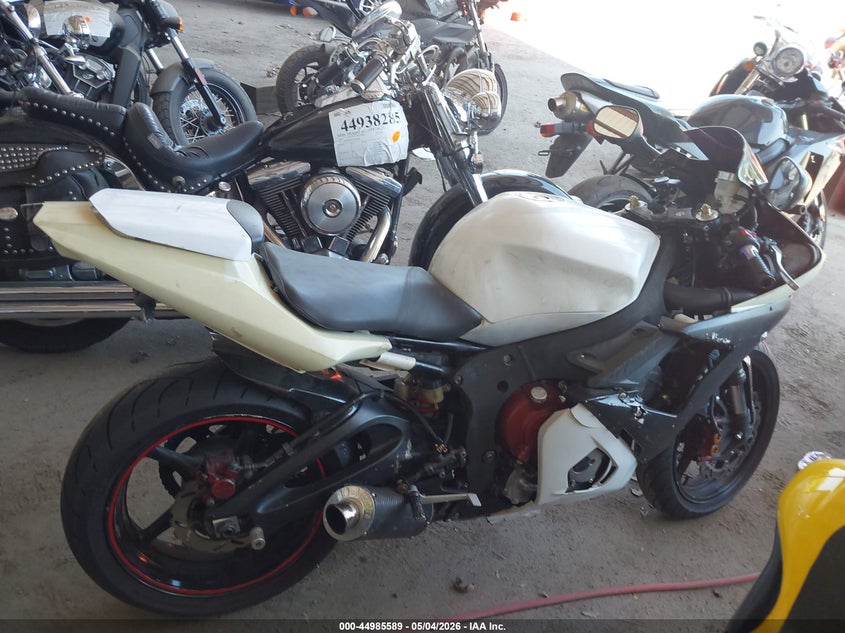 2005 Yamaha Yzfr6 L VIN: JYARJ06E25A027298 Lot: 44985589