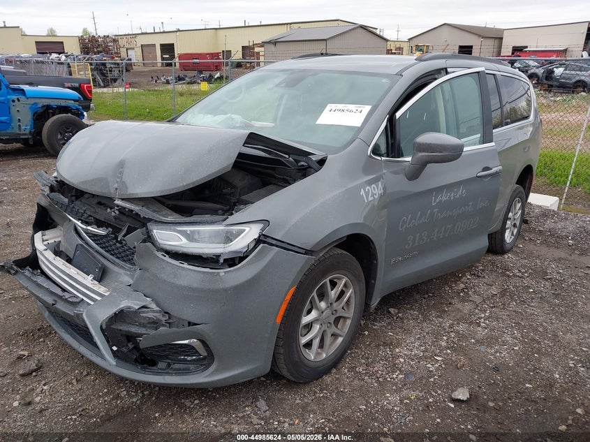 Vin: 2c4rc1bg5nr135955, lot: 45483065, chrysler pacifica touring l 20222