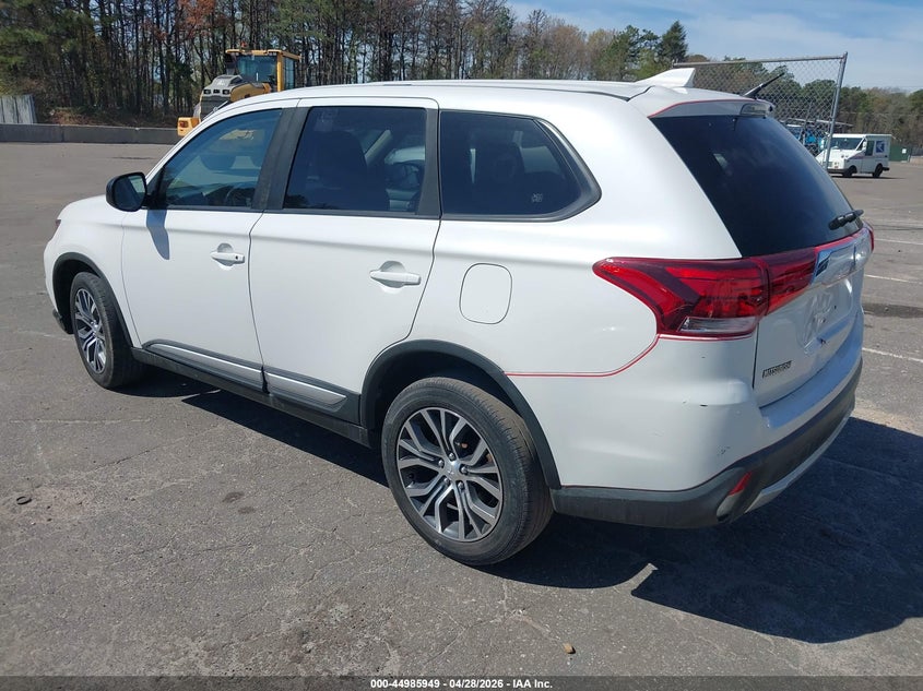 2017 Mitsubishi Outlander Es