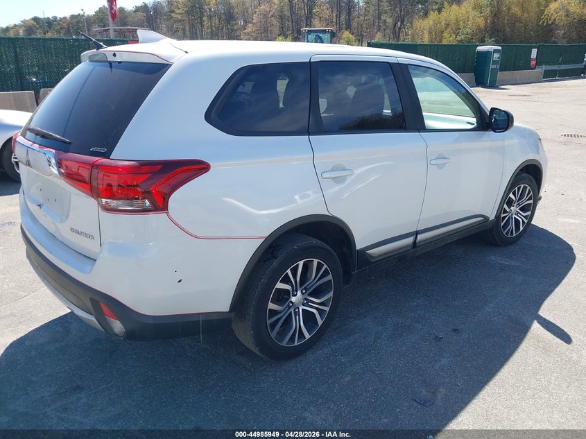 2017 Mitsubishi Outlander Es