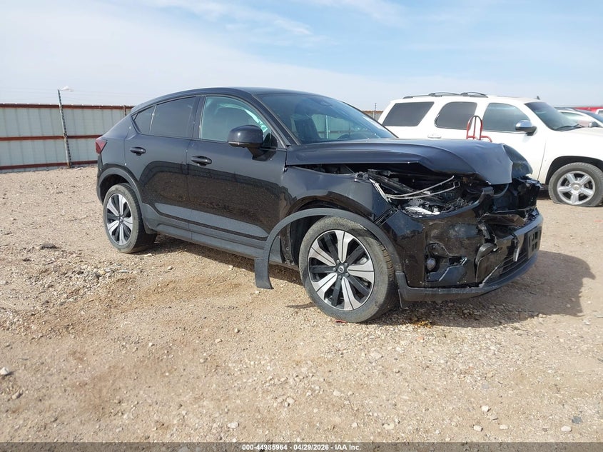 2023 VOLVO C40 RECHARGE PURE ELECTRIC TWIN PLUS