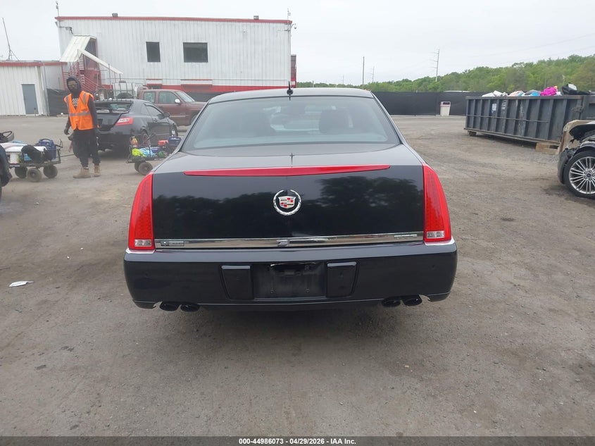 2007 Cadillac Dts Luxury Ii VIN: 1G6KD57Y47U138815 Lot: 44986073
