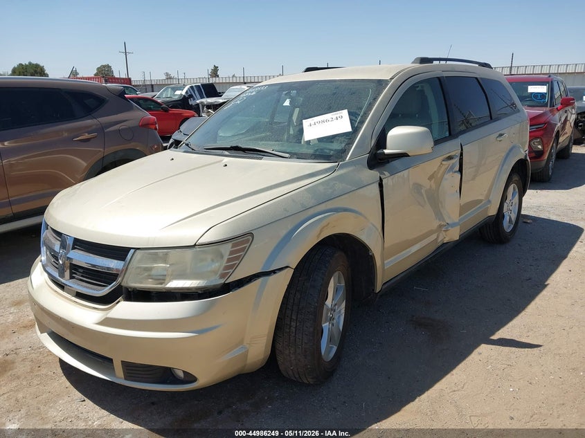 2010 DODGE JOURNEY auction photo 2