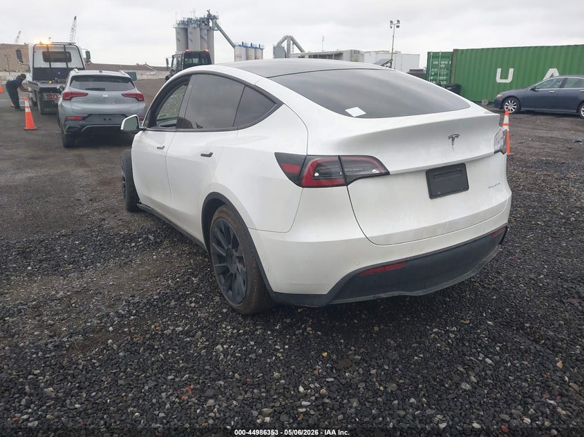 Vin: 5yjygdee0lf012701, lot: 45483794, tesla model y long range dual motor all-wheel drive 20203