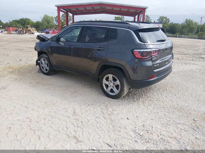 Vin: 3c4njdbn2pt570713, lot: 45484004, jeep compass latitude 4x4 20233