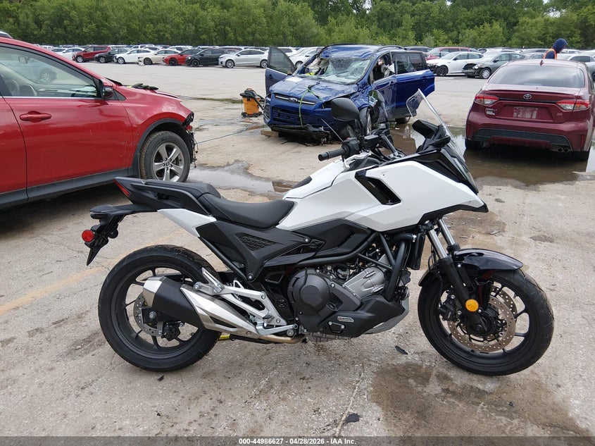 2025 Honda Nc750 Xd VIN: JH2RH2314SK000209 Lot: 44986627