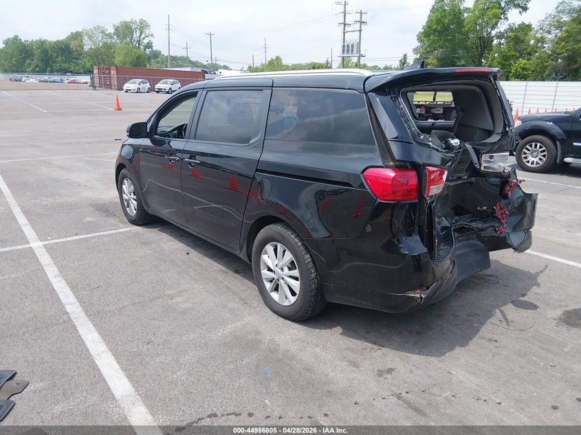 2017 KIA SEDONA auction photo 3
