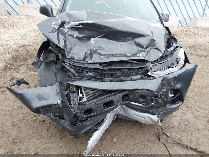 VIN 3GNCJLSB6KL354953 2019 CHEVROLET TRAX LT