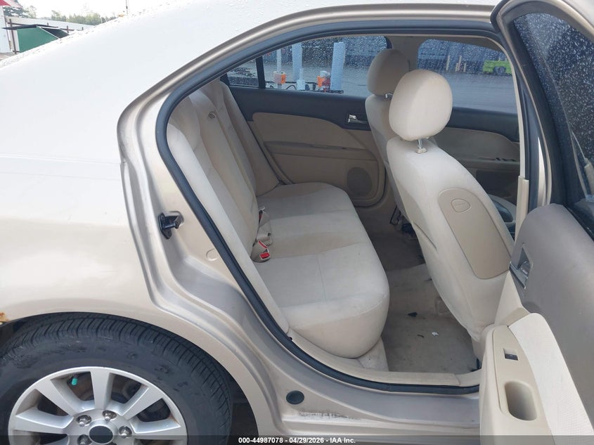 2007 Mercury Milan I4 VIN: 3MEHM07Z87R600558 Lot: 44987078