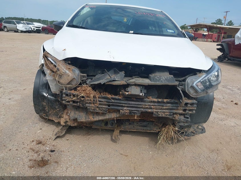 2024 NISSAN VERSA auction photo 6