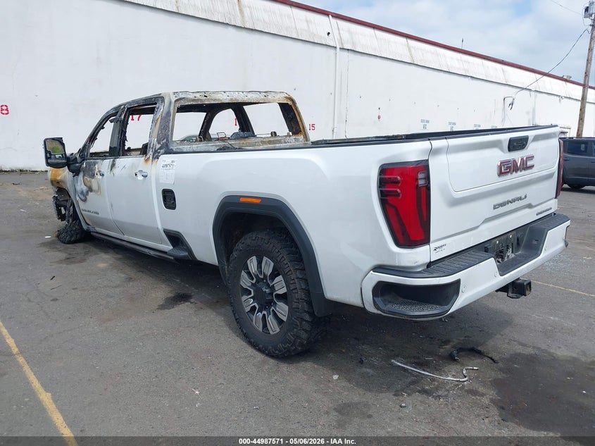 2025 GMC SIERRA 3500HD auction photo 3