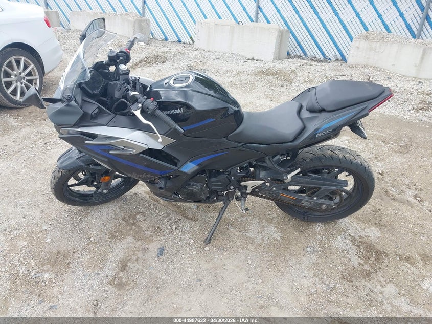 2025 Kawasaki Ex500 A/B VIN: ML5EXGJ16SDA57376 Lot: 44987632