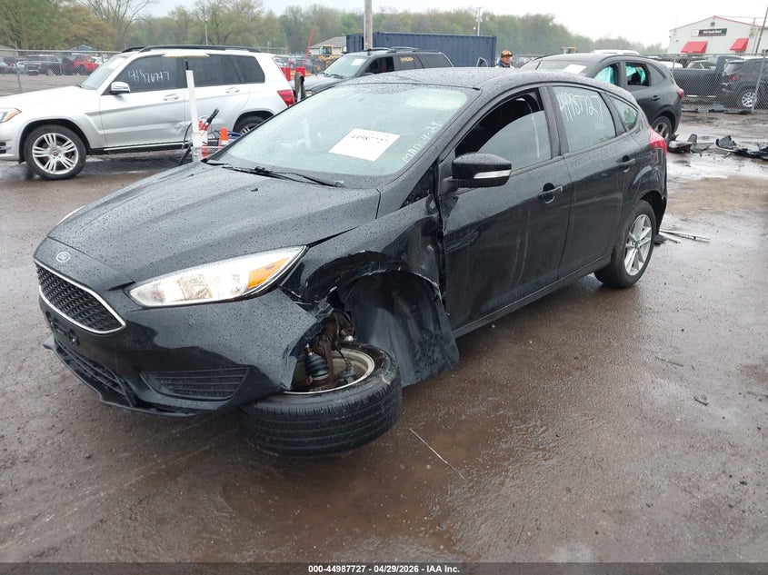 Vin: 1fadp3k25hl294833, lot: 45485168, ford focus se 20172